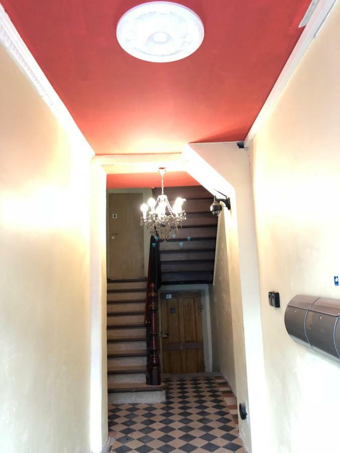 Downtown City - Privaterooms Fürth Esterno foto